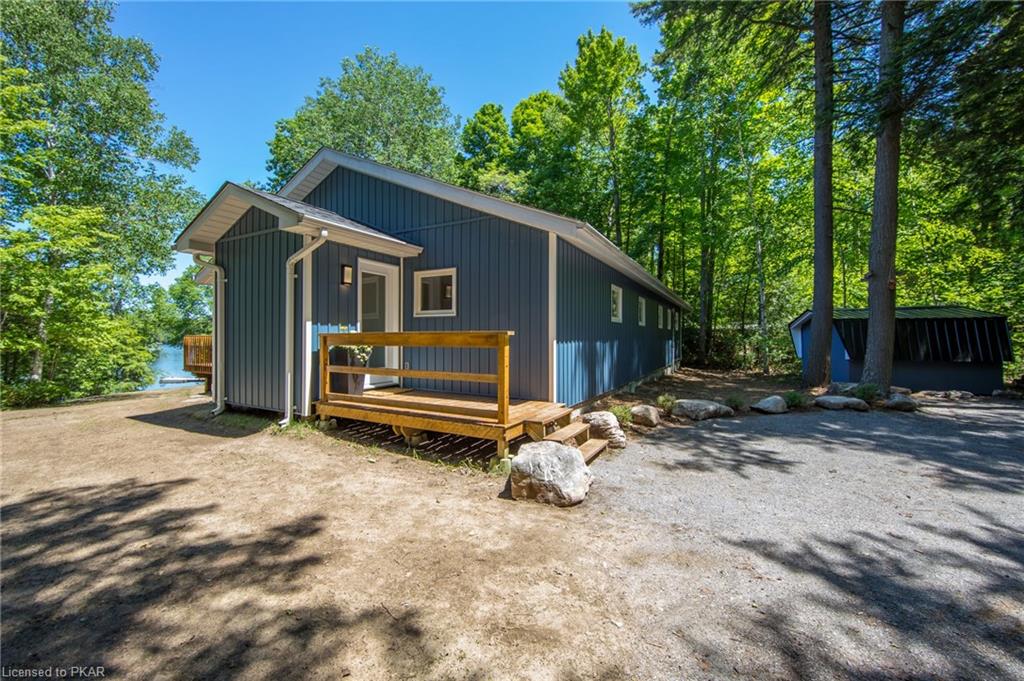 18 HEMLOCK POINT Road, Apsley, Ontario, Canada