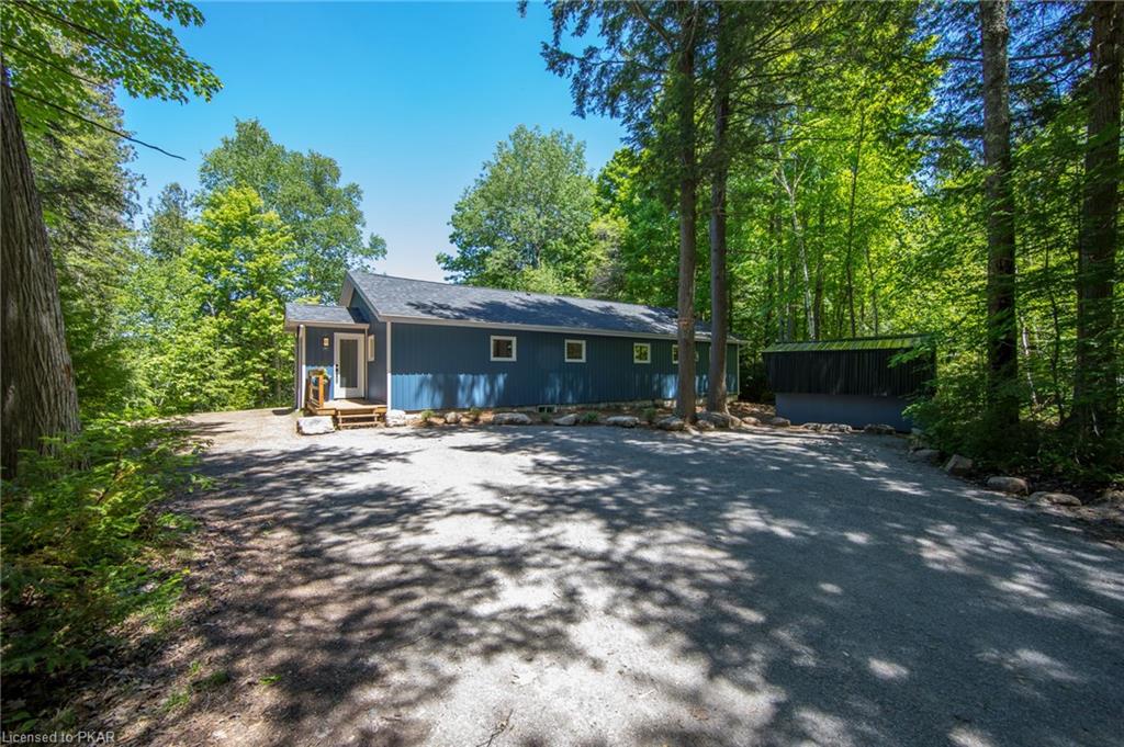 18 HEMLOCK POINT Road, Apsley, Ontario, Canada