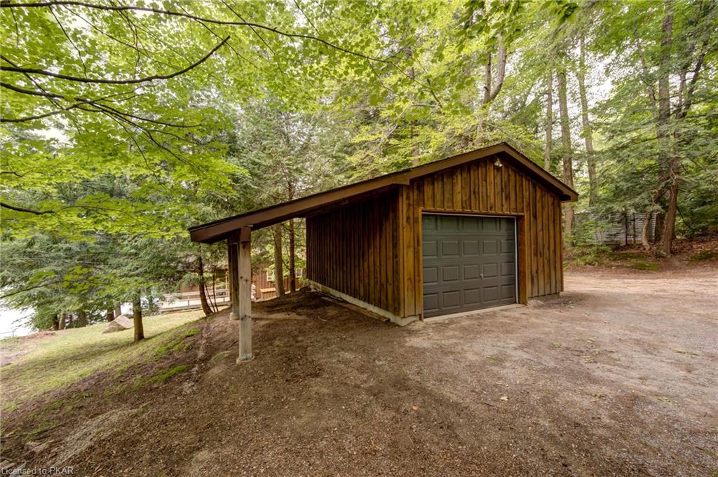 68 GILMOUR POINT Road, North Kawartha Township, Ontario, Canada