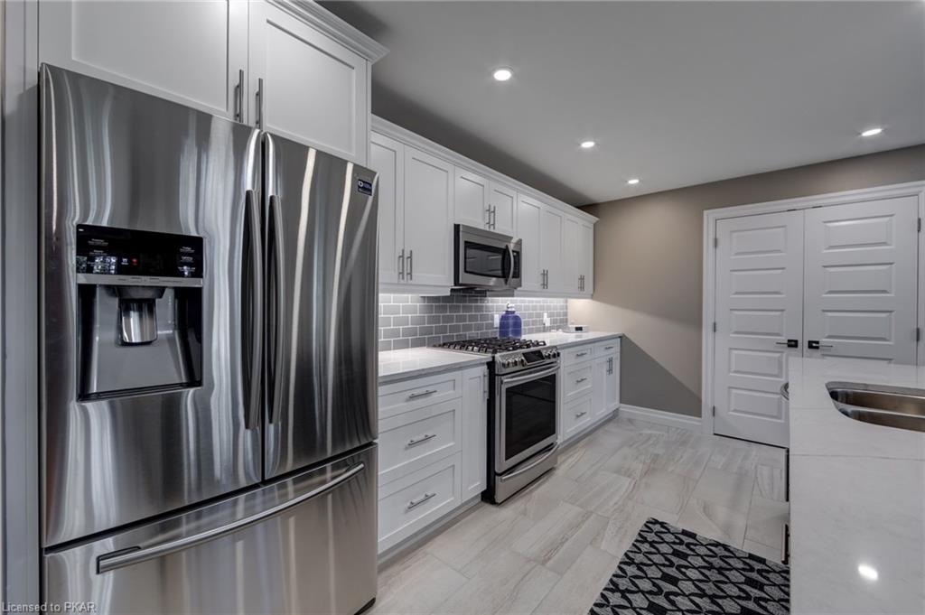 65 IDA HO Lane, Bancroft, Ontario, Canada