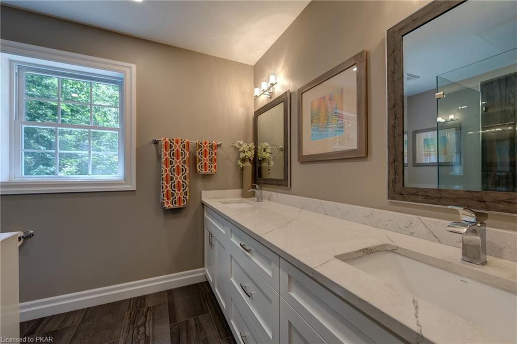 65 IDA HO Lane, Bancroft, Ontario, Canada