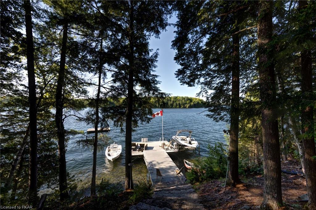 7 ROBIN Lane, North Kawartha Township, Ontario, Canada