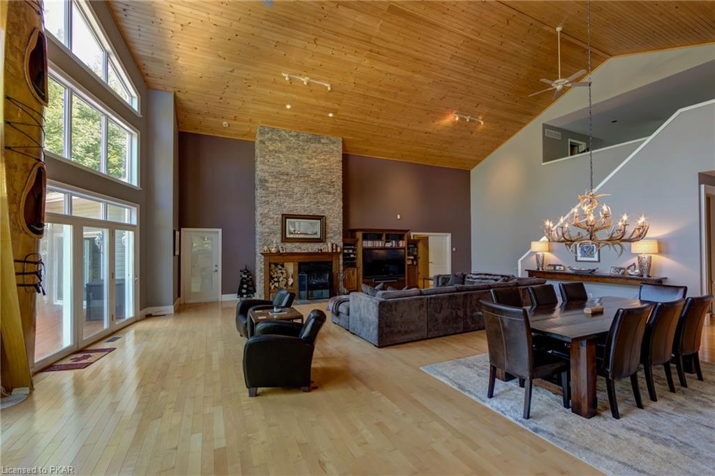 7 ROBIN Lane, North Kawartha Township, Ontario, Canada