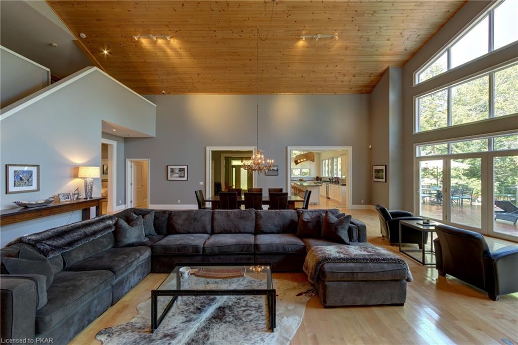 7 ROBIN Lane, North Kawartha Township, Ontario, Canada