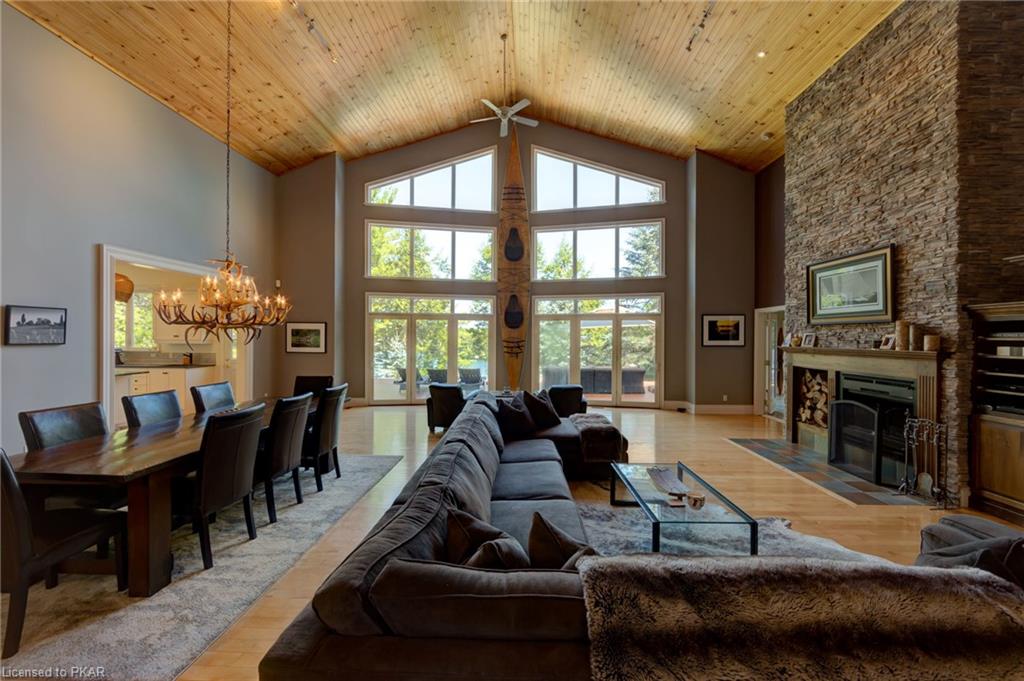 7 ROBIN Lane, North Kawartha Township, Ontario, Canada
