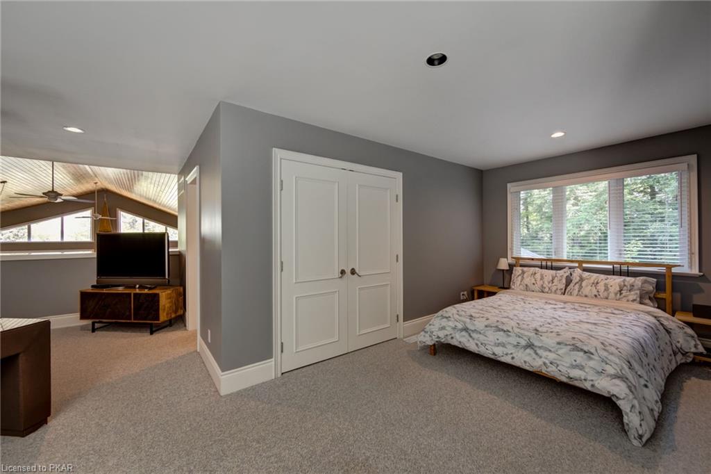7 ROBIN Lane, North Kawartha Township, Ontario, Canada