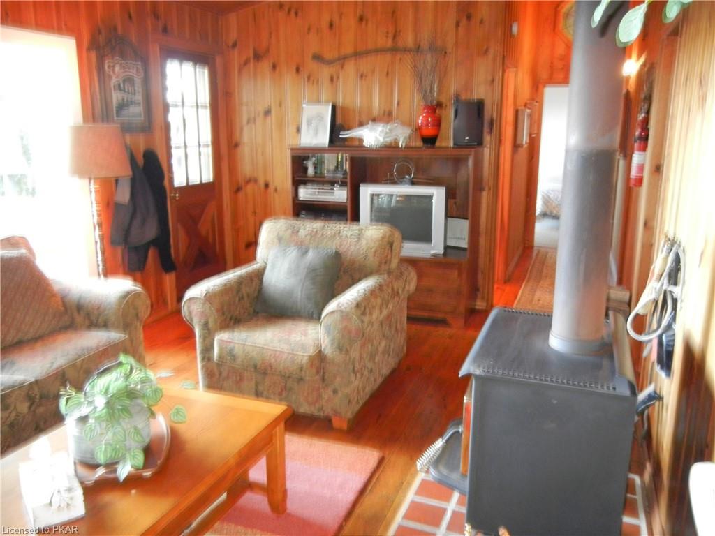 685 PAW Road, North Kawartha Township, Ontario, Canada