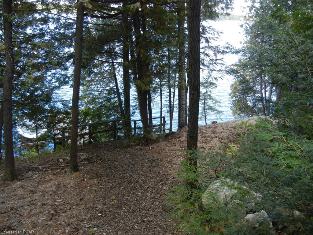 685 PAW Road, North Kawartha Township, Ontario, Canada