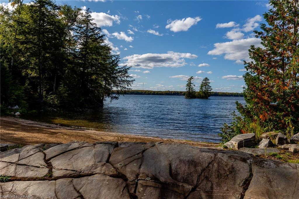 18 BLUEBIRD Lane, North Kawartha Township, Ontario, Canada