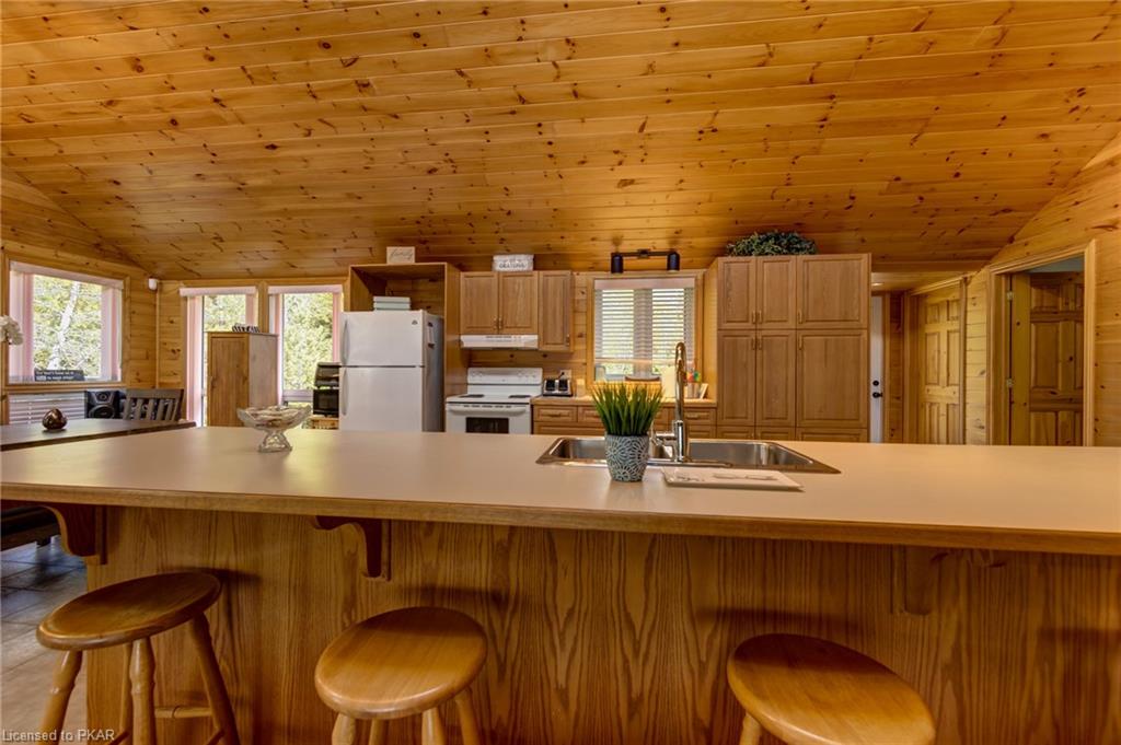18 BLUEBIRD Lane, North Kawartha Township, Ontario, Canada