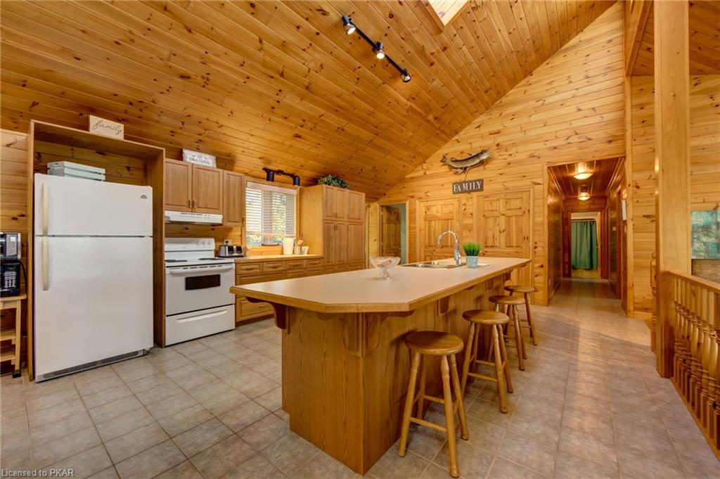 18 BLUEBIRD Lane, North Kawartha Township, Ontario, Canada