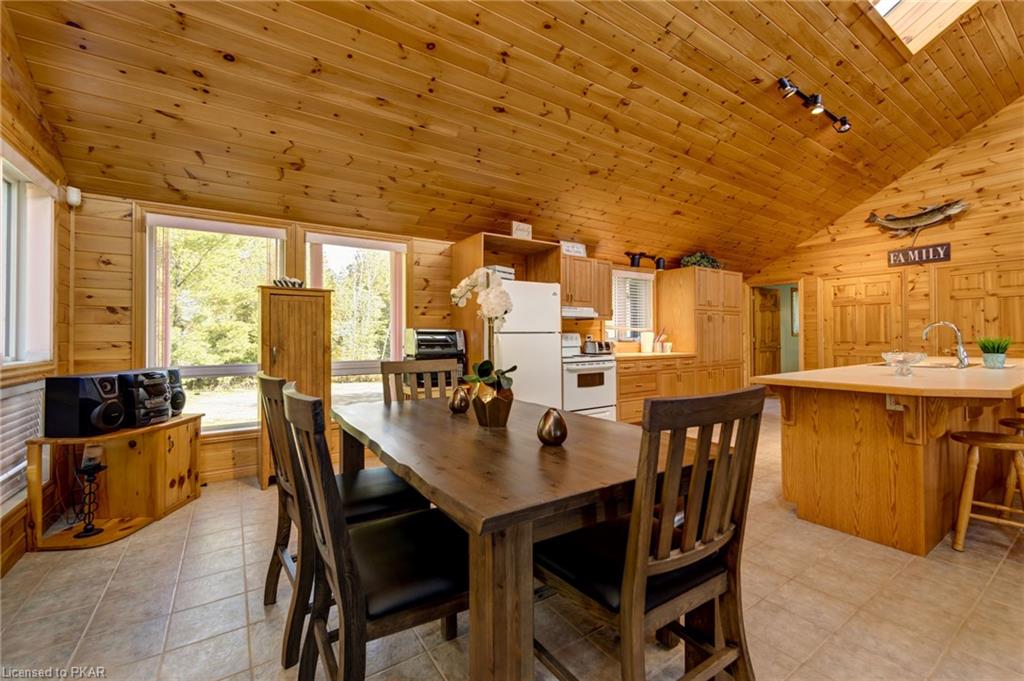 18 BLUEBIRD Lane, North Kawartha Township, Ontario, Canada