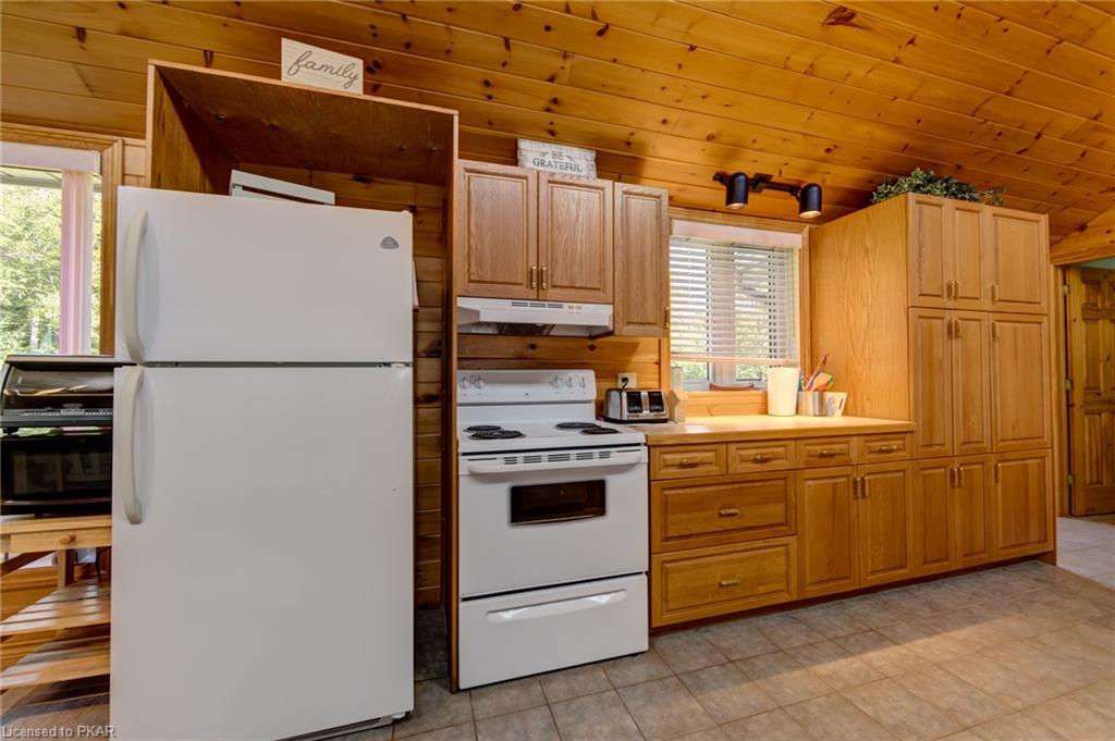 18 BLUEBIRD Lane, North Kawartha Township, Ontario, Canada