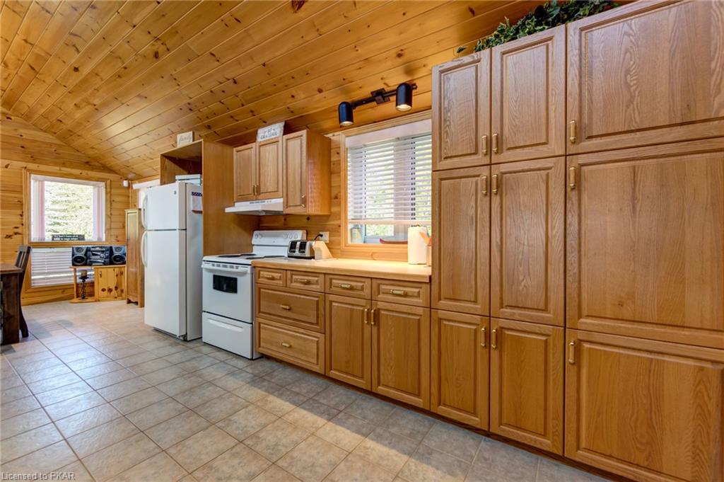 18 BLUEBIRD Lane, North Kawartha Township, Ontario, Canada