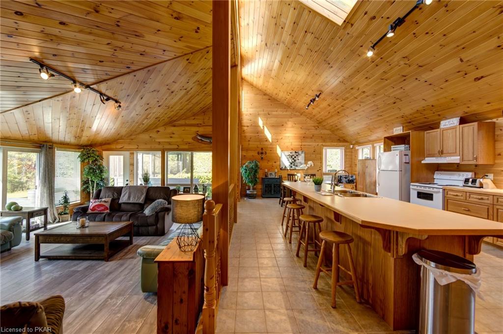 18 BLUEBIRD Lane, North Kawartha Township, Ontario, Canada