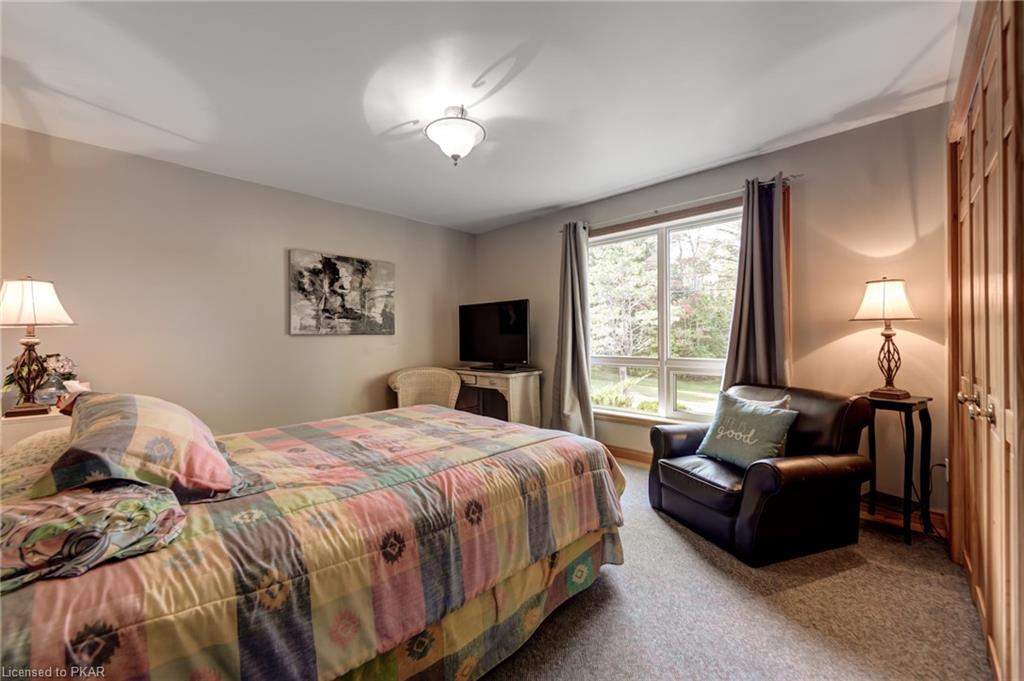 18 BLUEBIRD Lane, North Kawartha Township, Ontario, Canada