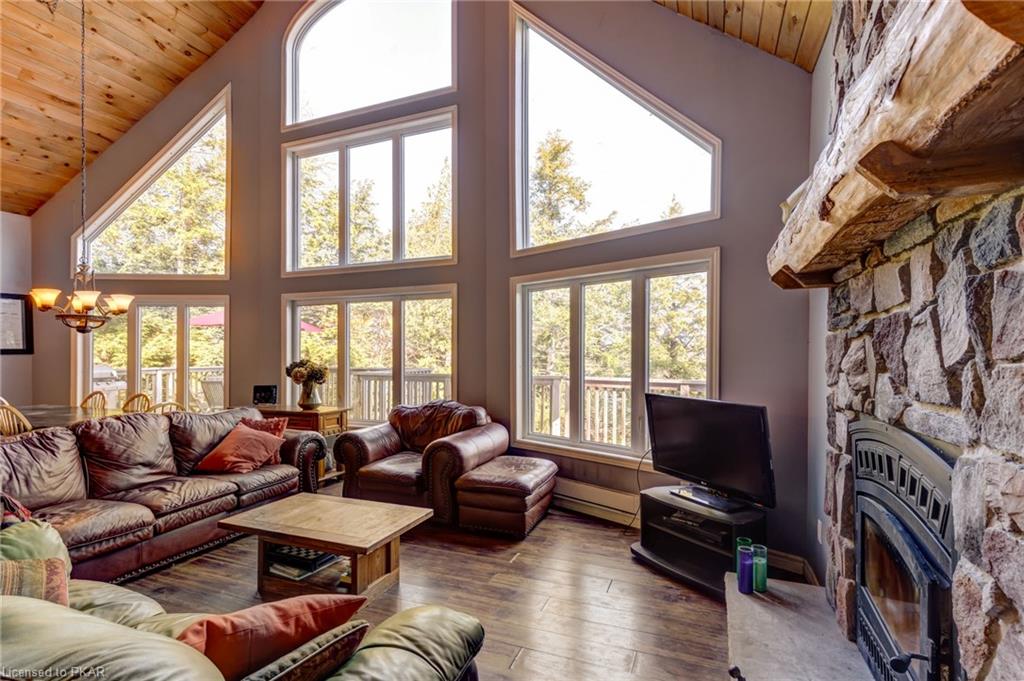125 SONGSPARROW Lane, North Kawartha Township, Ontario, Canada