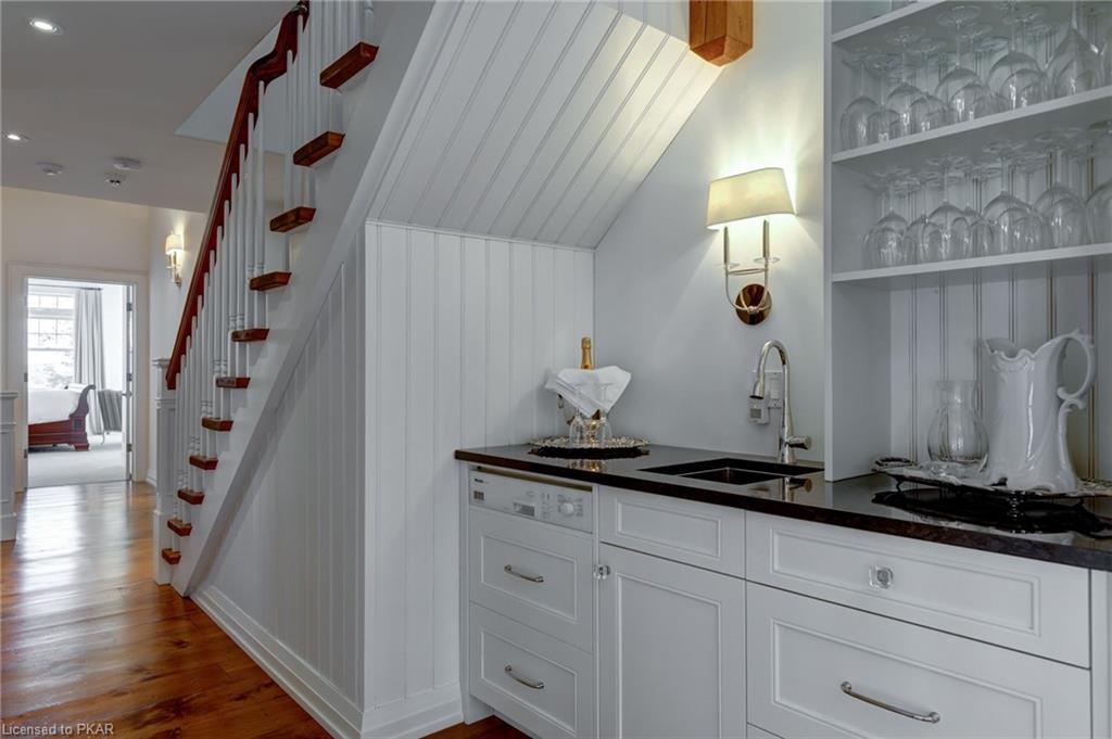 422 ANTELOPE Trail, North Kawartha Township, Ontario, Canada