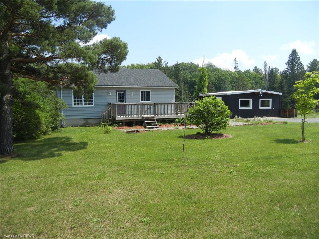 8229 HIGHWAY 28 Highway, Apsley, Ontario, Canada