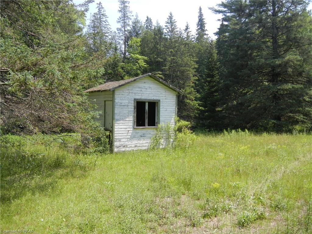 8229 HIGHWAY 28 Highway, Apsley, Ontario, Canada