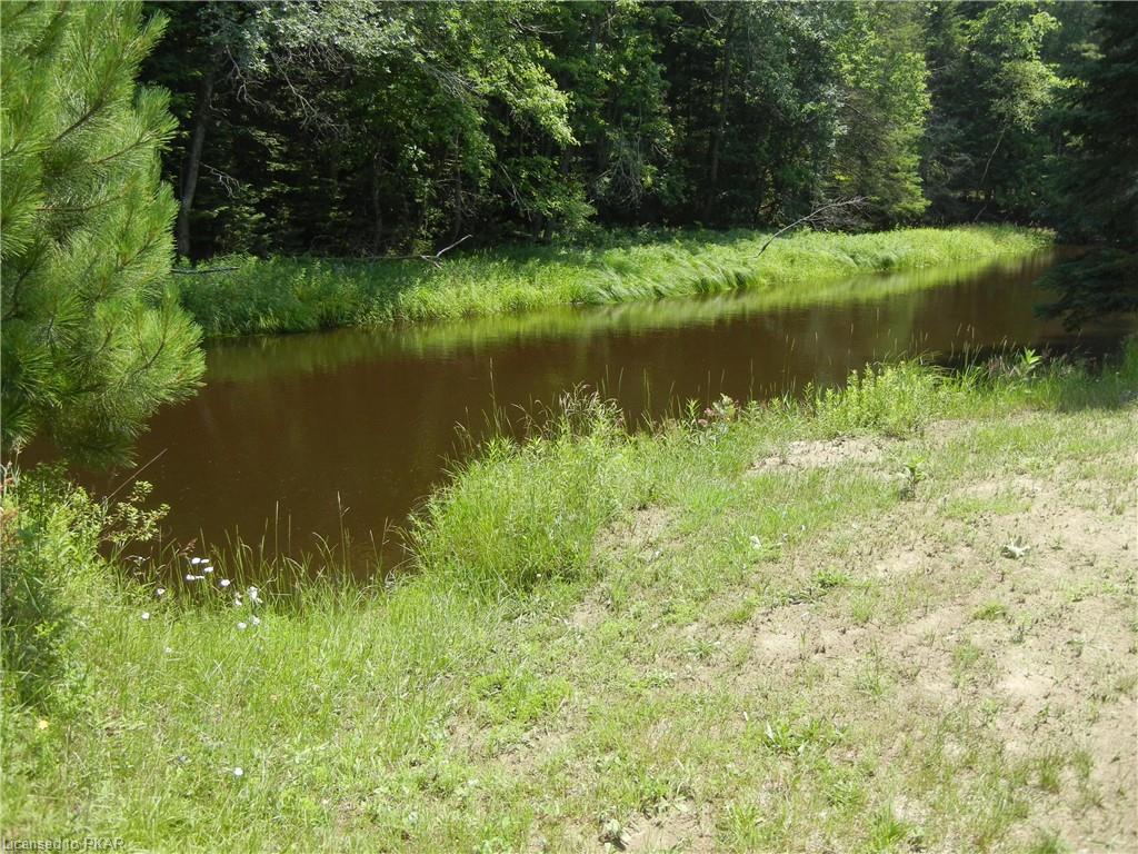 8229 HIGHWAY 28 Highway, Apsley, Ontario, Canada