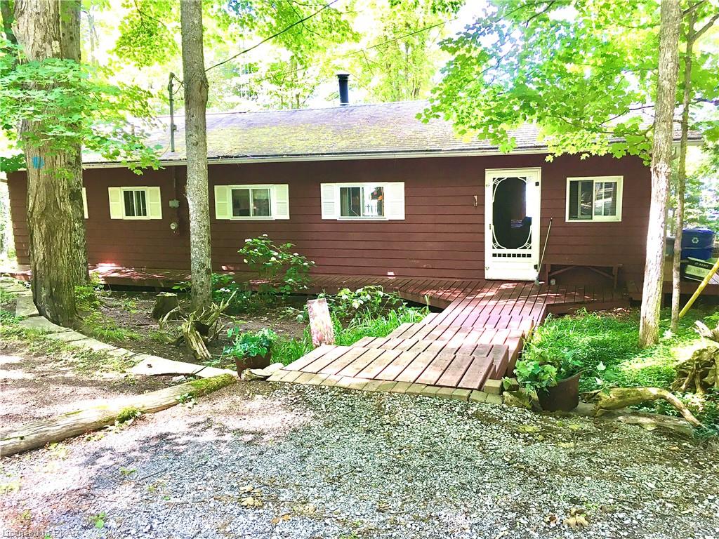 216 BLUE HERON Lane, Apsley, Ontario, Canada
