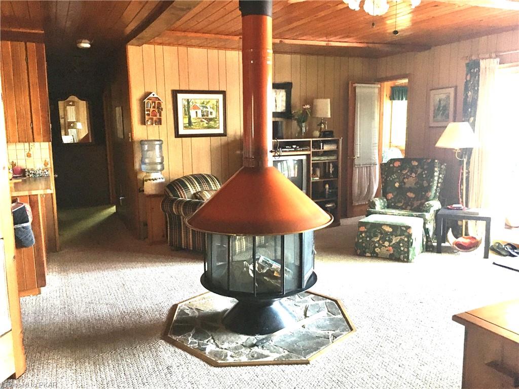 216 BLUE HERON Lane, Apsley, Ontario, Canada