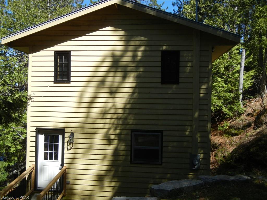 39 SAWMILL BAY Lane, North Kawartha Township, Ontario, Canada