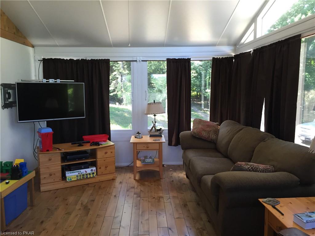 1047 REDWOOD Lane, Highlands East, Ontario, Canada