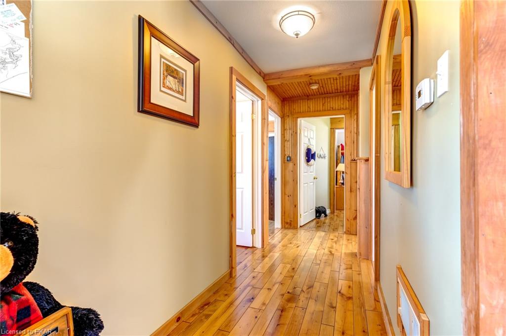 1047 REDWOOD Lane, Highlands East, Ontario, Canada