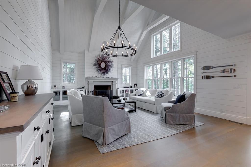 23 SARAH Lane, Apsley, Ontario, Canada