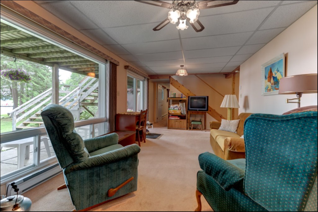 412 Fitch Lane, North Kawartha, Ontario, Canada