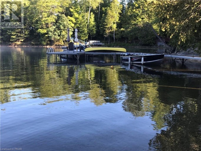 156 GIL'S GULLY Lane, Apsley, Ontario, Canada