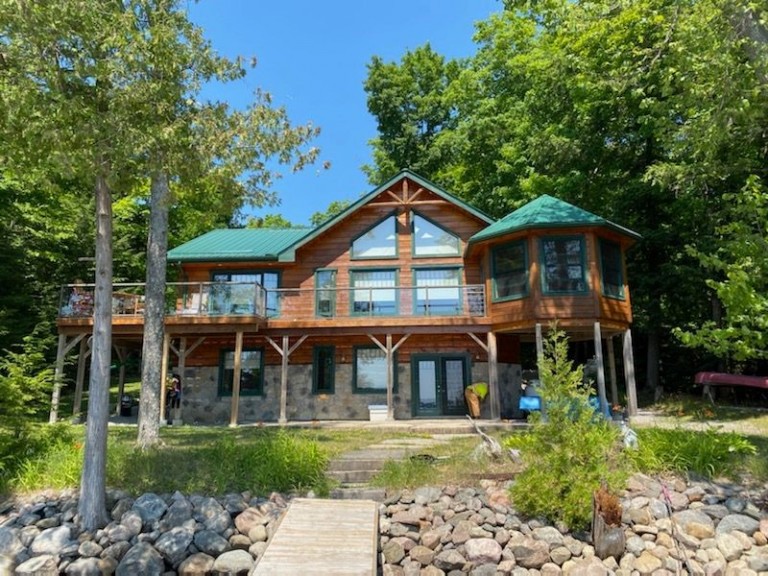 33 Curlew Lane, North Kawartha, Ontario, Canada photo 1