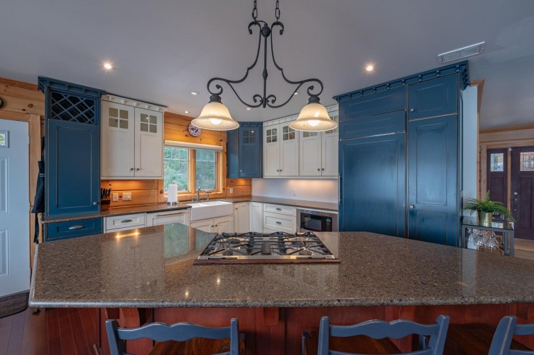 33 Curlew Lane, North Kawartha, Ontario, Canada photo 5