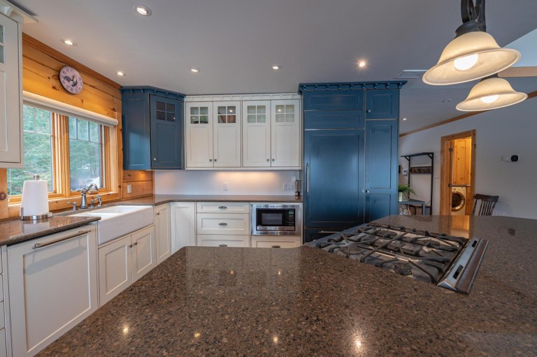 33 Curlew Lane, North Kawartha, Ontario, Canada photo 6