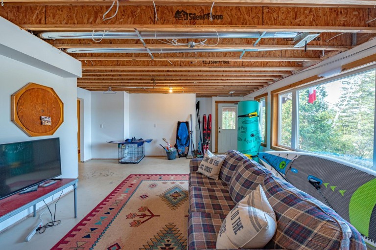 401 Scott's Rd W, North Kawartha, Ontario, Canada photo 34