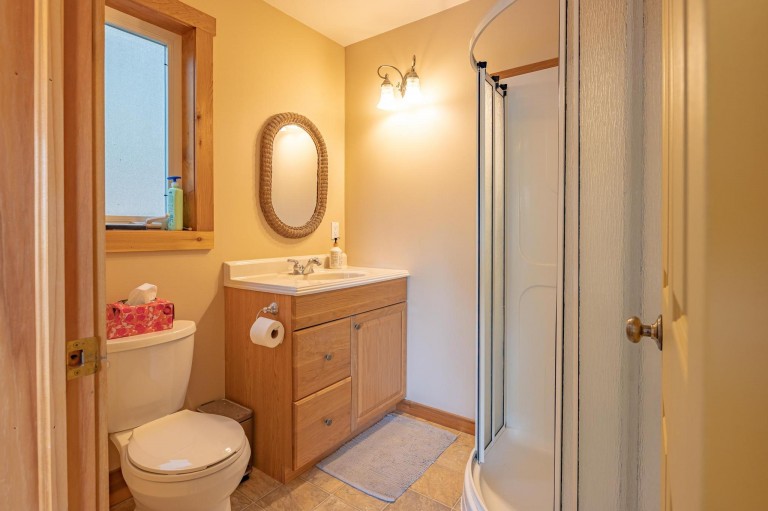 401 Scott's Rd W, North Kawartha, Ontario, Canada photo 26
