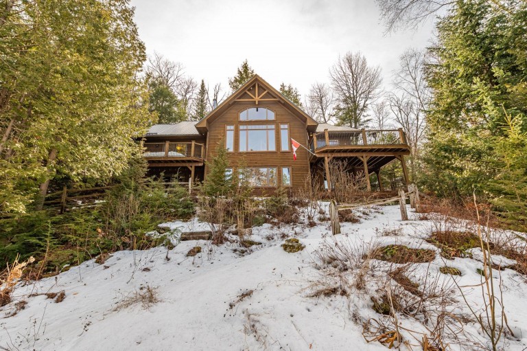 401 Scott's Rd W, North Kawartha, Ontario, Canada photo 1