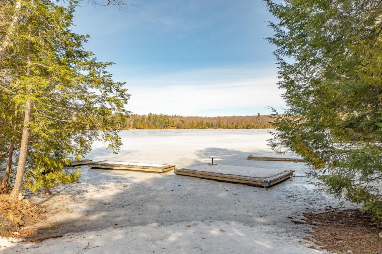 401 Scott's Rd W, North Kawartha, Ontario, Canada photo 42
