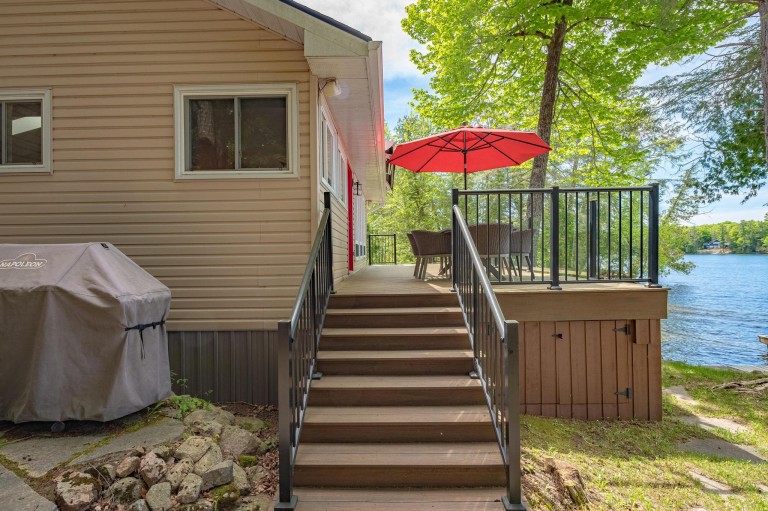 190 Woodland Rd, North Kawartha, Ontario, Canada photo 12