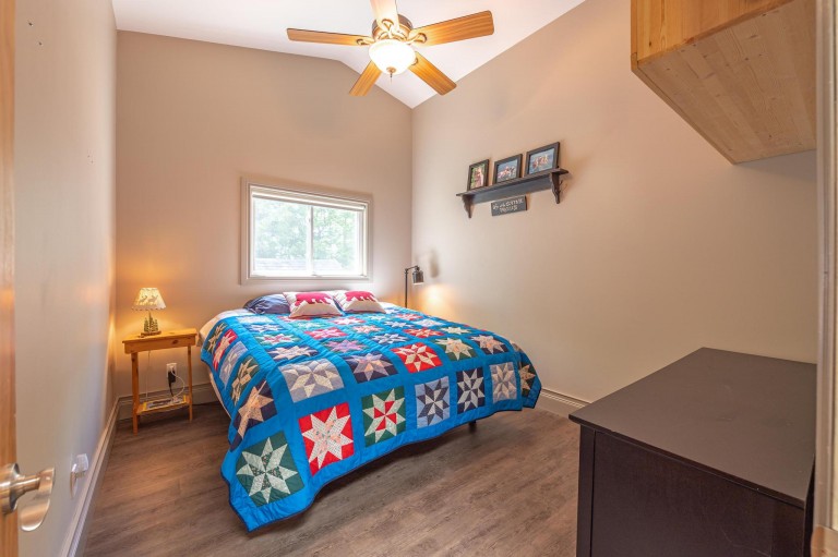 190 Woodland Rd, North Kawartha, Ontario, Canada photo 33