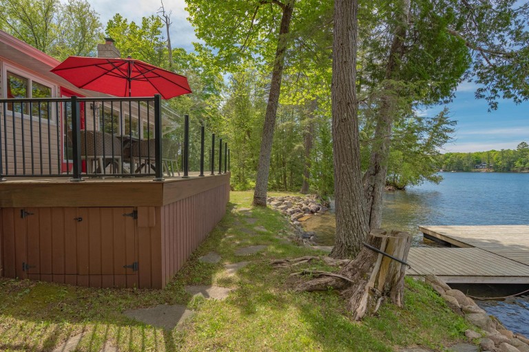 190 Woodland Rd, North Kawartha, Ontario, Canada photo 15