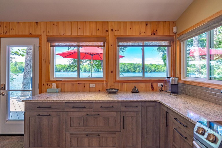 190 Woodland Rd, North Kawartha, Ontario, Canada photo 27