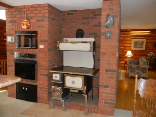 2228 BALMER RD, North Kawartha, Ontario, Canada