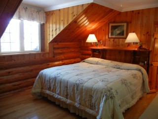 2228 BALMER RD, North Kawartha, Ontario, Canada