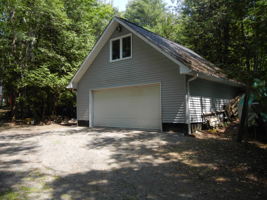 55 NARROWS RD, North Kawartha, Ontario, Canada
