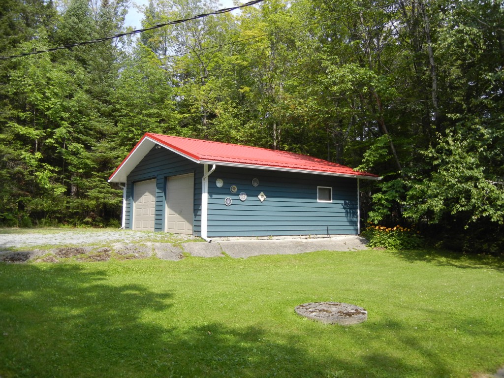 63 DOC EVANS RD, North Kawartha, Ontario, Canada