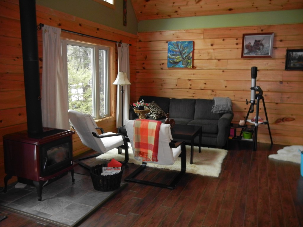 24 HEMLOCK POINT RD, North Kawartha, Ontario, Canada