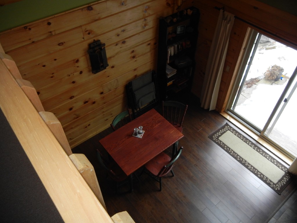24 HEMLOCK POINT RD, North Kawartha, Ontario, Canada